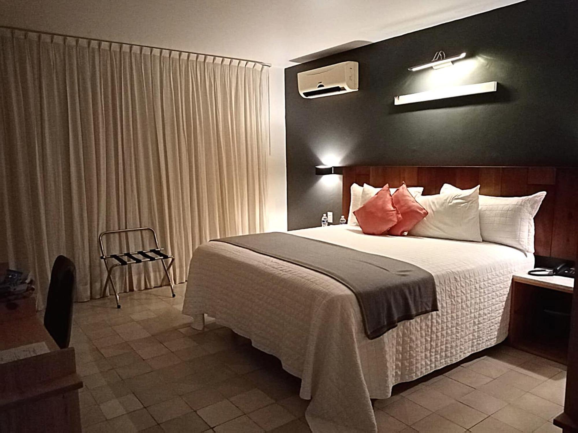 Hotel Clarum 101 Zapopan Quarto foto